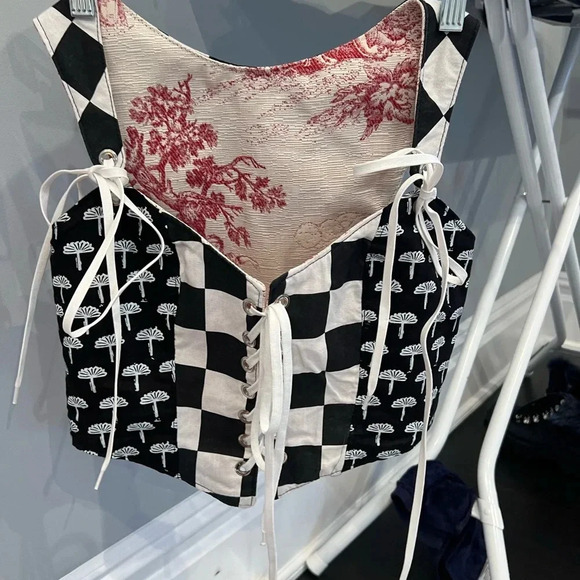 Custom reversible corset top worn 1x - Picture 3 of 6